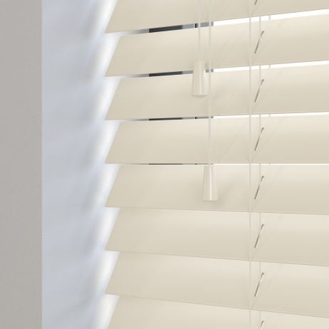 Sunwood houten jaloezie met koord - gloss beige gemaakt van Hout in de kleur Neutraal / Beige