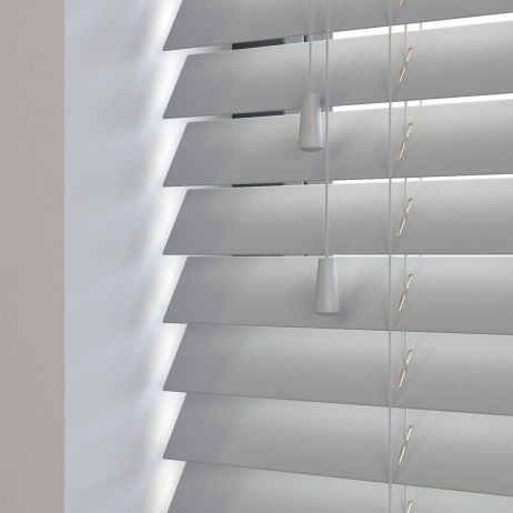 Sunwood houten jaloezie met koord - lichtgrijs gemaakt van Hout in de kleur Grijs/Zilver