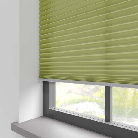 Scandi Olive - Pleated gemaakt van Polyester in de kleur Groen
